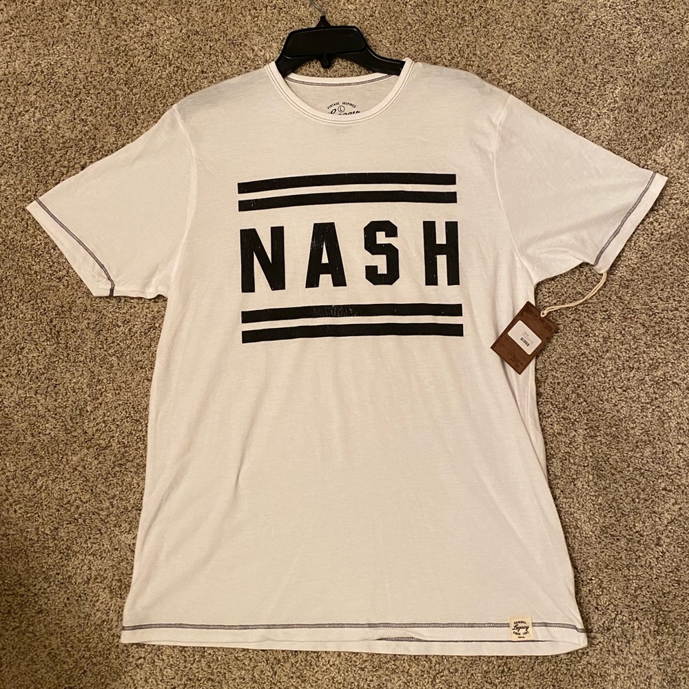 Men’s NASH Nashville tee size L new!